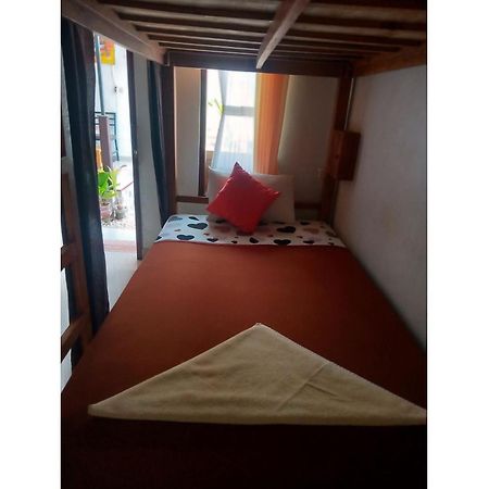 Gedhong Hostel Batununggul Екстер'єр фото