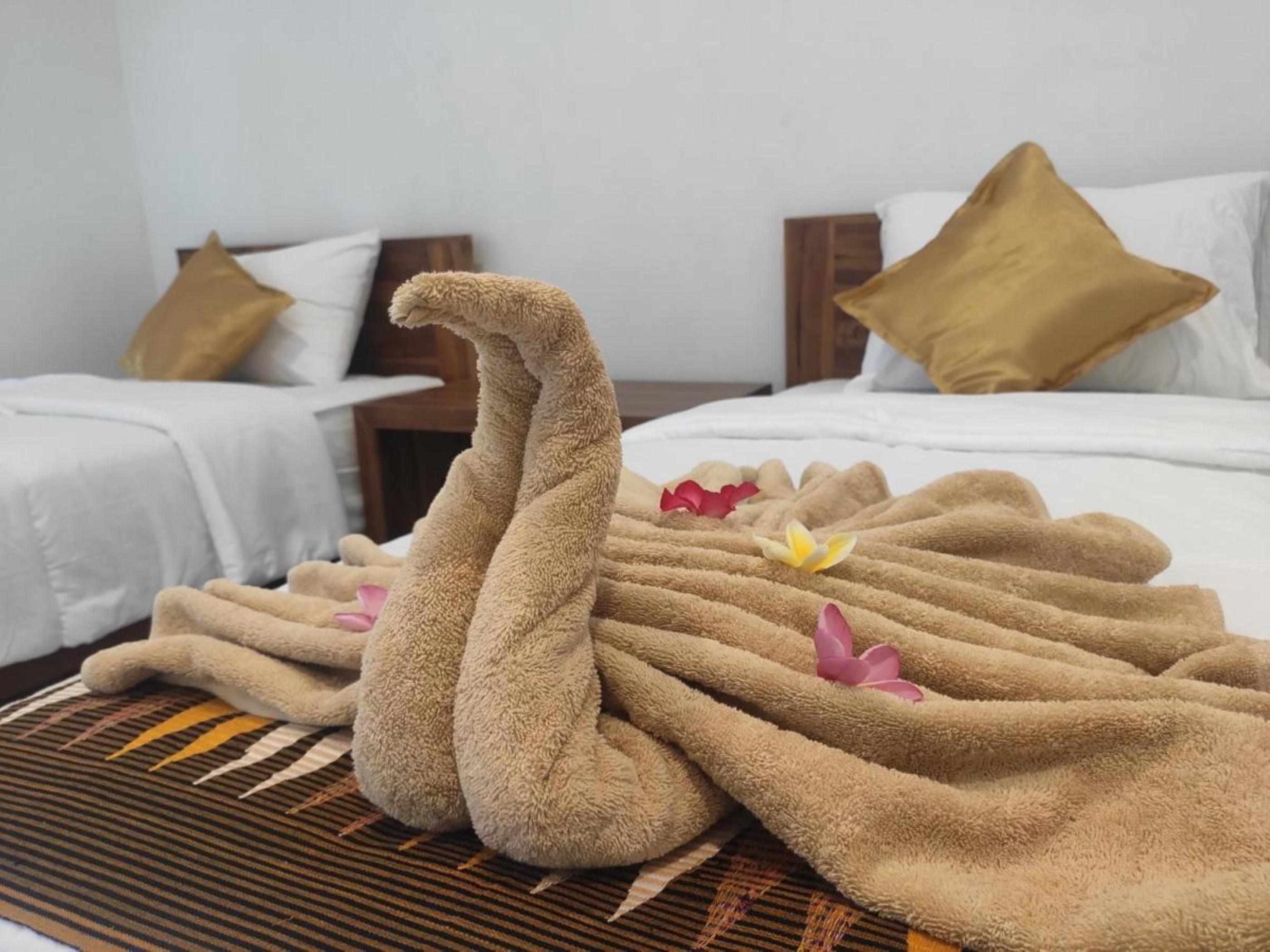 Gedhong Hostel Batununggul Екстер'єр фото