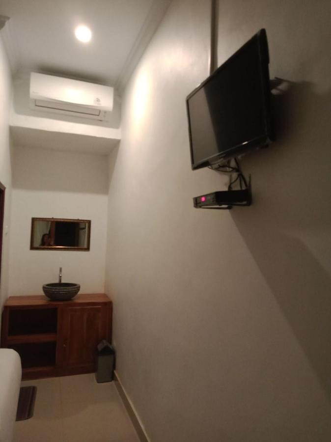 Gedhong Hostel Batununggul Екстер'єр фото