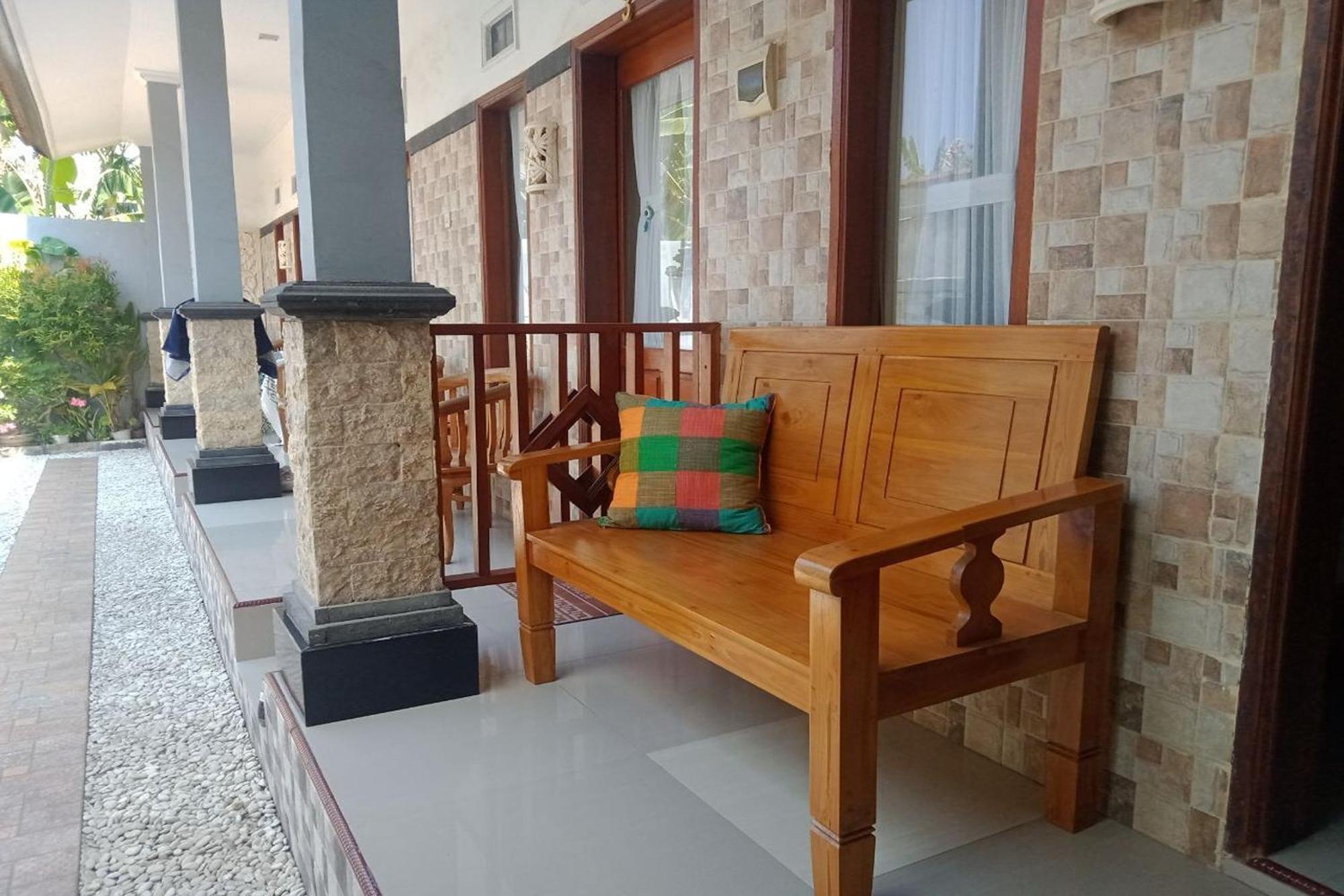 Gedhong Hostel Batununggul Екстер'єр фото