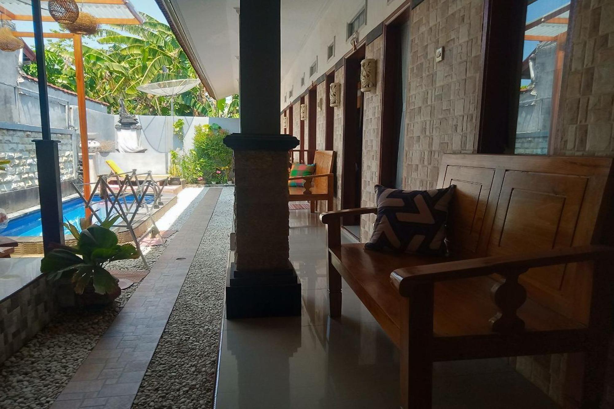 Gedhong Hostel Batununggul Екстер'єр фото